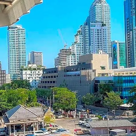 Silom Dynasty Hostel
